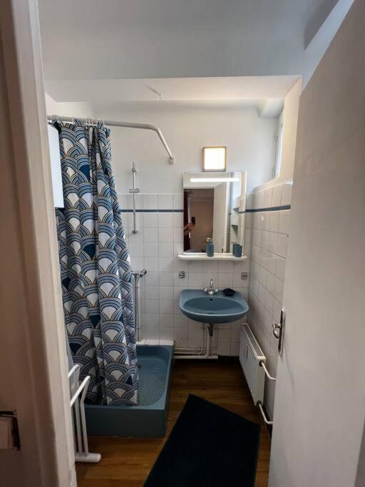 Appartement Avec Balcon En Centre Ville Bourges Bagian luar foto